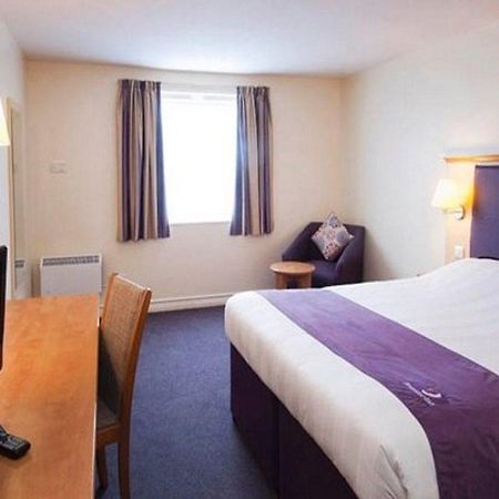 Premier Inn Kilmarnock Buitenkant foto